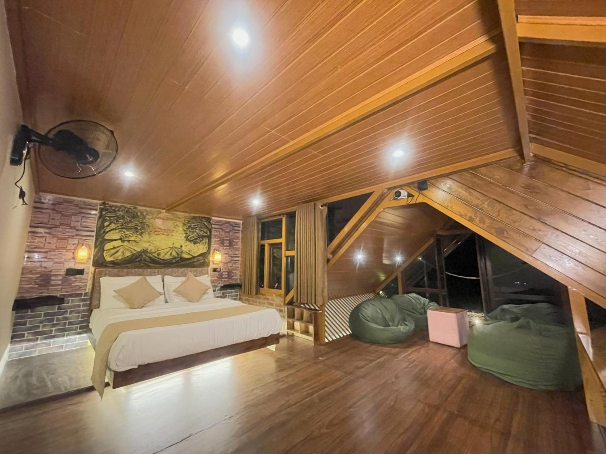 Royal Mount Ella Bed & Breakfast Exterior foto